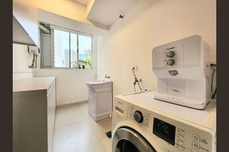 10_photo/94dce479db.1efd908616ff383c-ATLAS-4b2016e1-e447-4a53-9cf9-43e4bf304db5.jpg de apartamento à venda com 4 quartos, 175m² em Água Verde, Curitiba