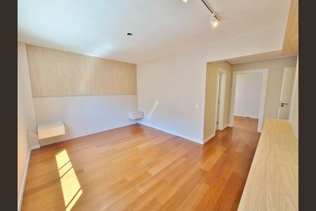 9_photo/94dce479df.af0241a7d55e9163-ATLAS-2f8d7c8b-9f7e-4e9f-b593-79efb5a3d72d.jpg de apartamento à venda com 4 quartos, 306m² em Água Verde, Curitiba