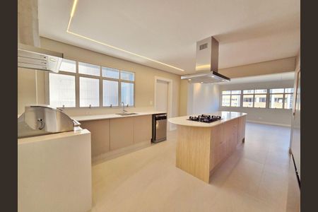 10_photo/94dce479df.af0241a7d55e9163-ATLAS-2fc3d83b-092b-4eab-9f8a-e32106651da7.jpg de apartamento à venda com 4 quartos, 306m² em Água Verde, Curitiba