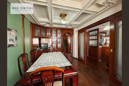 7_photo/94dce479e3.adfe693aa2b53e17-ATLAS-30b0e52c-cde9-4db5-8174-5d5557fd3ff9.jpg de apartamento à venda com 4 quartos, 180m² em Água Verde, Curitiba