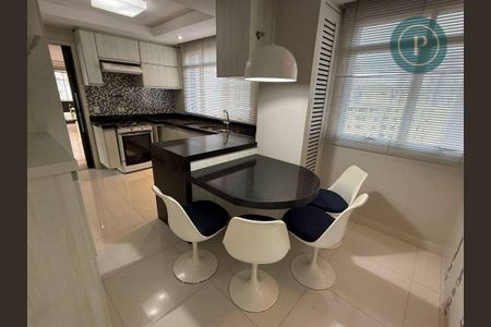 2_photo/94dce47a0d.3e1a1b800d1b3c36-ATLAS-e96fc68d-d28c-41e1-bf9f-ca519da10ab5.jpg de apartamento para alugar com 4 quartos, 197m² em Batel, Curitiba