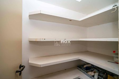 7_photo/94dce47a1b.b252e5b99a5ff7a4-ATLAS-3719e15f-f81e-43a5-8a4e-3a41dadedae5.jpg de apartamento à venda com 5 quartos, 834m² em Rebouças, Curitiba