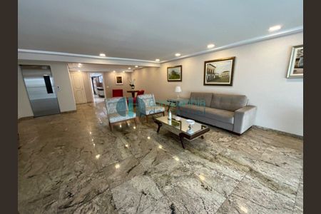 8_photo/94dce47a71.0ba67d9784bd91b1-ATLAS-3ff3d8ae-ba17-4e2a-b557-5c3023ef1b45.jpg de apartamento à venda com 3 quartos, 179m² em Água Verde, Curitiba