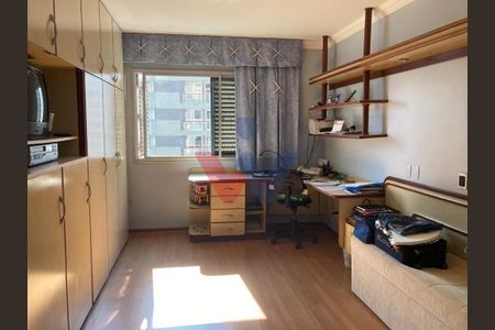 13_photo/94dce47a71.9289ff34ae3bfe2e-ATLAS-450d6bbe-d5bc-49a9-84a5-1f6581f3d5c4.jpg de apartamento à venda com 3 quartos, 179m² em Água Verde, Curitiba