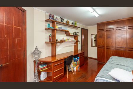 13_photo/94dce47a79.f0efed8d53b0a0f9-ATLAS-a630cd41-dbf1-40eb-a64e-e331d7068b12.jpg de apartamento à venda com 4 quartos, 164m² em Água Verde, Curitiba