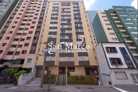 10_photo/94dce47a9d.8a299869df7e2725-ATLAS-42c597cd-eacc-4ccb-bb4f-0aa01a7f854a.jpg de apartamento para alugar com 3 quartos, 97m² em Água Verde, Curitiba