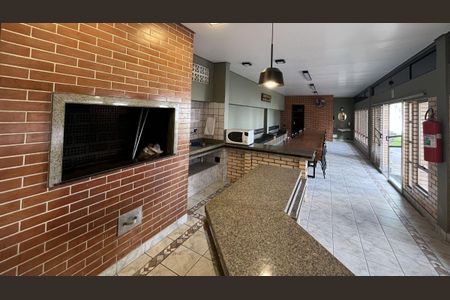 3_photo/94dce47aa3.cca3a29a4f46ff5b-ATLAS-0df733f5-eecb-49f4-8339-16384e9a480a.jpg de apartamento à venda com 3 quartos, 215m² em Rebouças, Curitiba