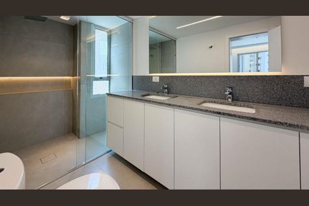 28_photo/94dce47aa3.cca3a29a4f46ff5b-ATLAS-9b60a75b-eb13-4108-aea7-862d9a5ad346.jpg de apartamento à venda com 3 quartos, 215m² em Rebouças, Curitiba