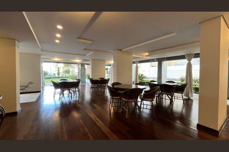 44_photo/94dce47aa3.cca3a29a4f46ff5b-ATLAS-e53fb459-8e12-4254-a0b7-c186a6b18e10.jpg de apartamento à venda com 3 quartos, 215m² em Rebouças, Curitiba