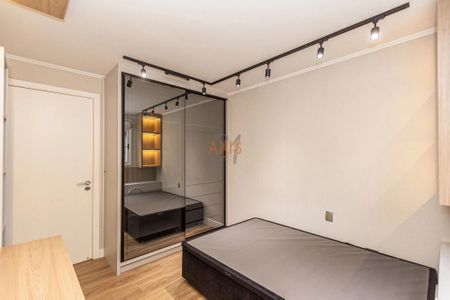 17_photo/94dce47aaf.d015c17c912ec518-ATLAS-a3b275fd-5d2b-47dd-b060-3c398babaa8e.jpg de apartamento à venda com 4 quartos, 145m² em Centro, Curitiba