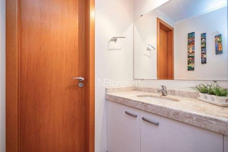 23_photo/94dce47aaf.dadd584d06f5cf19-ATLAS-2de40c62-47df-426e-8753-a4544349b76b.jpg de apartamento à venda com 3 quartos, 167m² em Centro, Curitiba