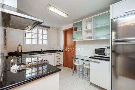 12_photo/94dce47aaf.dadd584d06f5cf19-ATLAS-3ab3fd7d-409a-4a45-99f5-cfedbf3ac743.jpg de apartamento à venda com 3 quartos, 167m² em Centro, Curitiba