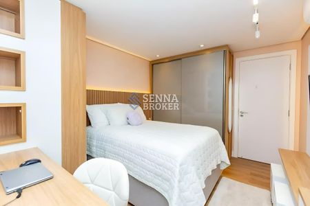 12_photo/94dce47aaf.dadd584d06f5cf19-ATLAS-41086626-b341-41f3-9299-e251ff7ea671.jpg de apartamento à venda com 4 quartos, 146m² em Centro, Curitiba