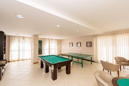 50_photo/94dce47aaf.dadd584d06f5cf19-ATLAS-62a8293b-99cb-459e-a19e-ed845d9c4829.jpg de apartamento à venda com 3 quartos, 167m² em Centro, Curitiba