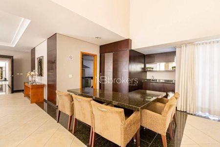 49_photo/94dce47aaf.dadd584d06f5cf19-ATLAS-9e5cbb93-629b-4084-a67d-6a087cc95d09.jpg de apartamento à venda com 3 quartos, 167m² em Centro, Curitiba