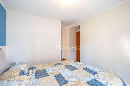 31_photo/94dce47aaf.dadd584d06f5cf19-ATLAS-fbfda762-4725-4310-b8eb-bd1e21ae3c0f.jpg de apartamento à venda com 3 quartos, 167m² em Centro, Curitiba