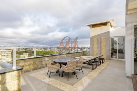 3_photo/94dce47ba5.a671cd23213f9475-ATLAS-7fe42f56-5206-4b1c-9d1a-e8d585ba4af8.jpg de apartamento para alugar com 3 quartos, 314m² em Água Verde, Curitiba