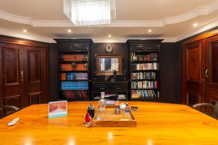 8_photo/94dce47be3.03db170ed25a5d99-ATLAS-4bf2c226-e553-431f-acce-e65036872ea2.jpg de casa à venda com 8 quartos, 373m² em Batel, Curitiba