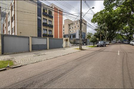 2_photo/94dce47c39.9bbf2233ae47f997-ATLAS-20af08ad-3965-4e52-a4fc-d9241b83ee02.jpg de apartamento à venda com 3 quartos, 110m² em Água Verde, Curitiba