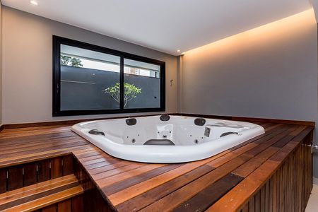 4_photo/94dce47dd5.72f38772c60cc7a0-ATLAS-3b7aae6a-5c2d-4e20-a764-56983a9d94db.jpg de apartamento à venda com 2 quartos, 77m² em Água Verde, Curitiba