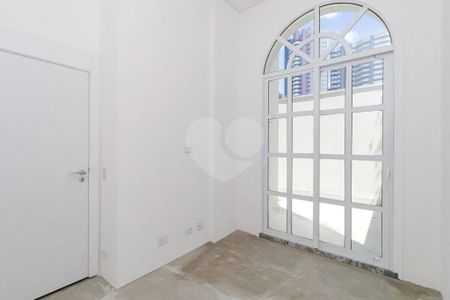 1_photo/94dce47df5.2c445d7a253e7411-ATLAS-e8264a74-ecd2-4ce1-904a-64a32f0d7e5f.jpg de apartamento à venda com 3 quartos, 199m² em Água Verde, Curitiba