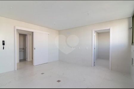 6_photo/94dce47e21.7d01d2ab176dea69-ATLAS-156b58e3-892b-4dc7-834f-042f4fb11caf.jpg de apartamento à venda com 3 quartos, 212m² em Água Verde, Curitiba