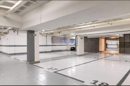 17_photo/94dce47e21.7d01d2ab176dea69-ATLAS-c4c7120f-02be-439e-b3b9-e1ab5fa15a34.jpg de apartamento à venda com 3 quartos, 212m² em Água Verde, Curitiba