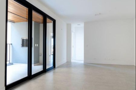 11_photo/94dce47e39.c6267d18045375b9-ATLAS-4a86f2bd-1e0f-4af3-b1f9-648c8a96e8f6.jpg de apartamento à venda com 2 quartos, 86m² em Água Verde, Curitiba