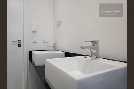 10_photo/94dce47e5d.a93586ca2fede0f7-ATLAS-0f2a53b7-1e33-4bec-a00d-4996ad478e67.jpg de apartamento à venda com 3 quartos, 143m² em Água Verde, Curitiba