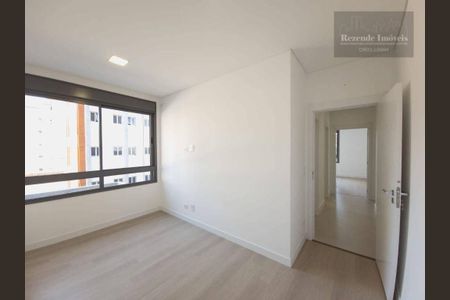 3_photo/94dce47e5d.a93586ca2fede0f7-ATLAS-1991b226-5331-4936-99ce-d1acd0687ad2.jpg de apartamento à venda com 3 quartos, 143m² em Água Verde, Curitiba