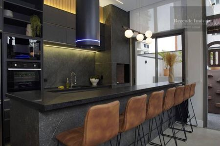 7_photo/94dce47e5d.a93586ca2fede0f7-ATLAS-6c5dae10-e586-4fe3-bdde-167f087a2819.jpg de apartamento à venda com 3 quartos, 143m² em Água Verde, Curitiba