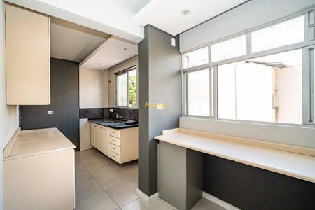 7_photo/94dce47ed5.b76a527101f65814-ATLAS-bcb5d16d-0700-4ac9-aac6-8f024f0ca5c3.jpg de apartamento à venda com 4 quartos, 207m² em Água Verde, Curitiba