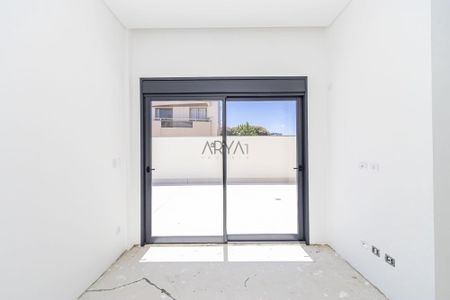 3_photo/94dce47efd.12a2b1ccf4ce1554-ATLAS-0f71a6a2-8534-477d-a4d7-ac87540841b3.jpg de apartamento à venda com 3 quartos, 334m² em Água Verde, Curitiba