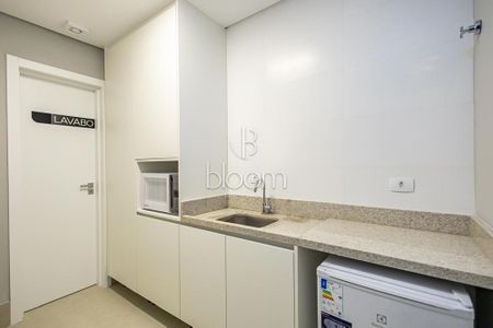 6_photo/94dce47efd.7eac2c0d7777c70e-ATLAS-eed998bc-78a3-4d94-bbb5-48caebaf12a3.jpg de apartamento à venda com 4 quartos, 228m² em Água Verde, Curitiba