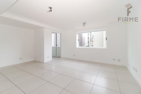 9_photo/94dce47f09.07ca48b02fd63544-ATLAS-2ae3b15b-ebe2-4db7-8062-5bb6d51c5df9.jpg de apartamento à venda com 2 quartos, 111m² em Água Verde, Curitiba