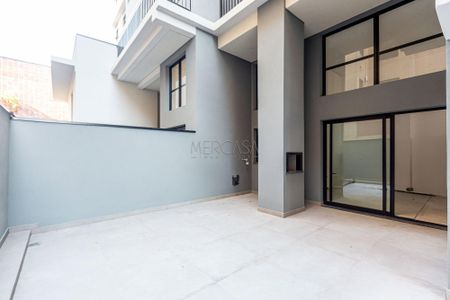 7_photo/94dce47f27.f5994e8b2021a887-ATLAS-eac06057-8fc0-4f7f-8161-c2ea51f2d4e6.jpg de apartamento à venda com 2 quartos, 213m² em Água Verde, Curitiba