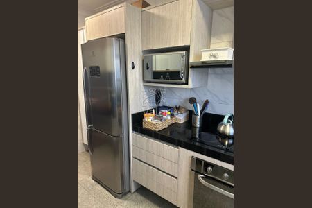 8_photo/94dce47f39.f5994e8b2021a887-ATLAS-1fb8becf-1829-4e62-8ee8-b3a3d6bf19d7.jpg de apartamento à venda com 3 quartos, 115m² em Água Verde, Curitiba