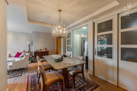 8_photo/94dce47f39.f5b06ed9c46d8145-ATLAS-b8fcfadd-b761-47f4-98e8-efd524255cc5.jpg de apartamento à venda com 3 quartos, 115m² em Água Verde, Curitiba