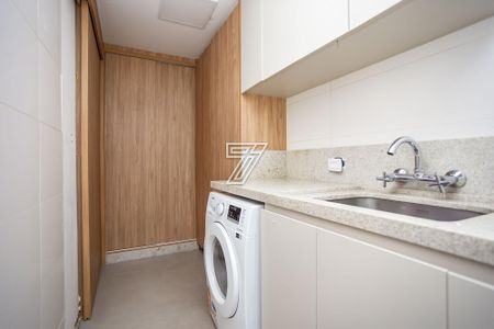 6_photo/94dce47f87.135a7bf1447b63b7-ATLAS-227b515e-e4bb-4a49-b331-33cb7ea0a726.jpg de apartamento à venda com 3 quartos, 162m² em Água Verde, Curitiba