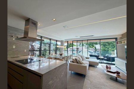 21_photo/94dce47f93.f517c6ef9574daf2-ATLAS-5bd4cb6d-c340-4df0-97c1-178c2af69f00.jpg de apartamento para alugar com 3 quartos, 153m² em Água Verde, Curitiba