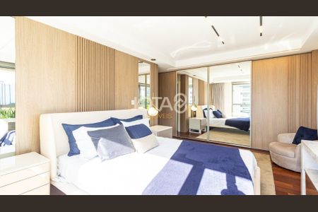 12_photo/94dce47f95.f517c6ef9574daf2-ATLAS-ab03f34b-c4e6-407c-84b9-32656814c84c.jpg de apartamento para alugar com 3 quartos, 153m² em Água Verde, Curitiba