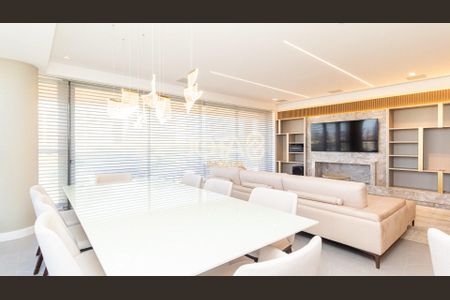 6_photo/94dce47f95.f517c6ef9574daf2-ATLAS-dbdc1320-dbcf-42d7-a7e1-5c7809399563.jpg de apartamento para alugar com 3 quartos, 153m² em Água Verde, Curitiba