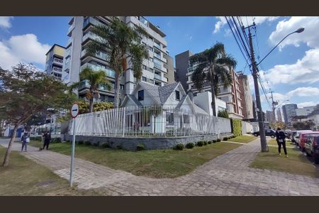 9_photo/94dce47f9b.b9011c6352d0a570-ATLAS-2c65c18f-773b-4446-86da-daf7204708d5.jpg de casa para alugar com 0 quarto, 350m² em Água Verde, Curitiba
