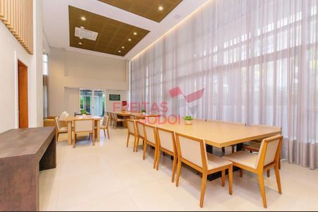 5_photo/94dce47faf.3ed203b9345acd30-ATLAS-56366eb7-dcd4-4ee3-a318-c2d446936ebf.jpg de apartamento para alugar com 3 quartos, 167m² em Água Verde, Curitiba