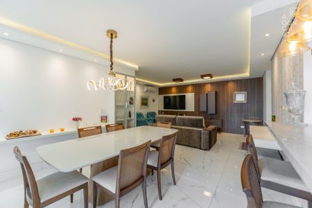 2_photo/94dce47faf.4a6084b6680f4ebb-ATLAS-2cb4a99a-4de6-4577-9fea-51622ba5d0a7.jpg de apartamento para alugar com 3 quartos, 133m² em Água Verde, Curitiba