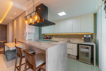 8_photo/94dce47faf.4a6084b6680f4ebb-ATLAS-e218a673-bda2-4004-ac73-04e644ce27f6.jpg de apartamento para alugar com 3 quartos, 133m² em Água Verde, Curitiba