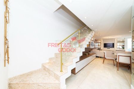 4_photo/94dce47faf.81ee6168a6f67de5-ATLAS-200583df-e948-41bd-8c77-953d2fb1b172.jpg de apartamento à venda com 3 quartos, 267m² em Água Verde, Curitiba