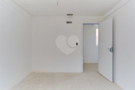 10_photo/94dce48033.d4cd3ef4a562316a-ATLAS-21c8e378-df4e-44ce-b2e1-06557a4883b2.jpg de apartamento à venda com 3 quartos, 185m² em Água Verde, Curitiba