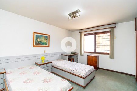 13_photo/94dce480bd.ef9097c2fd5b064b-ATLAS-0ada69b0-8dc8-49b5-943e-08b186fe4d2a.jpg de casa à venda com 3 quartos, 450m² em Água Verde, Curitiba