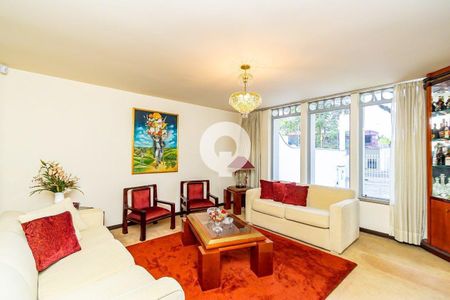 5_photo/94dce480bd.ef9097c2fd5b064b-ATLAS-8a357a6d-c7bb-462f-8a92-31e47c090162.jpg de casa à venda com 3 quartos, 450m² em Água Verde, Curitiba